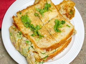 Get your favorite Bread Omelette delivered in Gurgaon by Food Mood Gurugram. Quick, delicious, and c