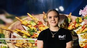 Chef preparing a large buffet