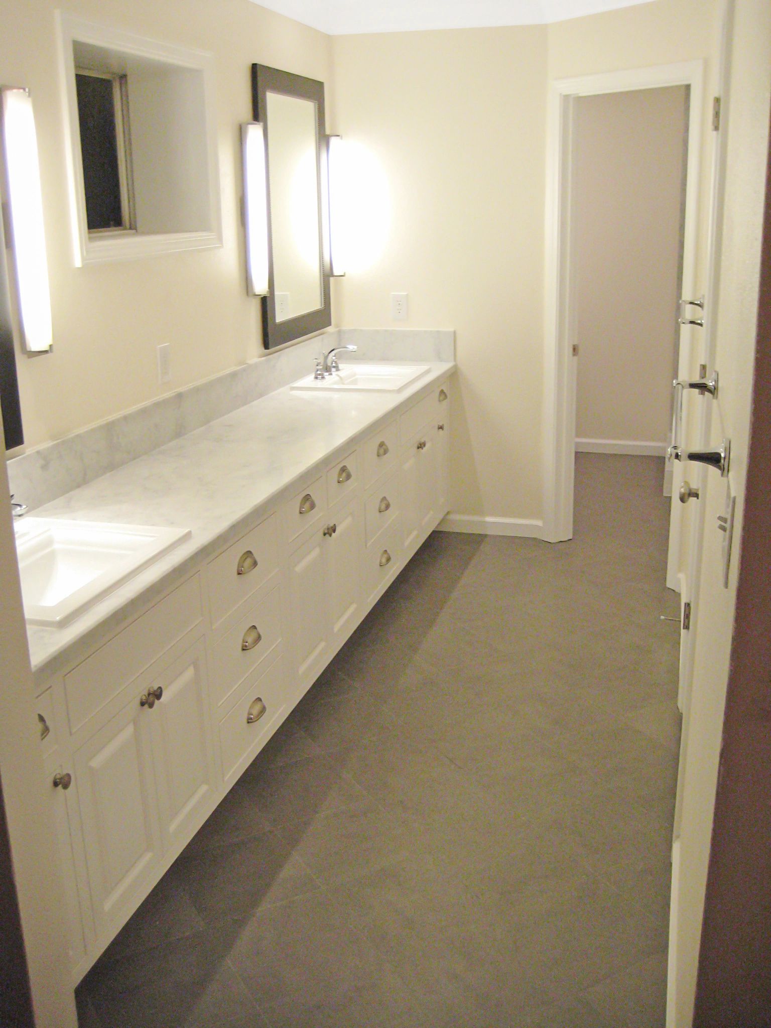 custom vanity, tile floor