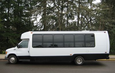 Party bus rentals in Portland Oregon 