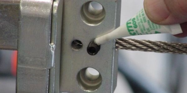 attaching the end to window secuirty bar release