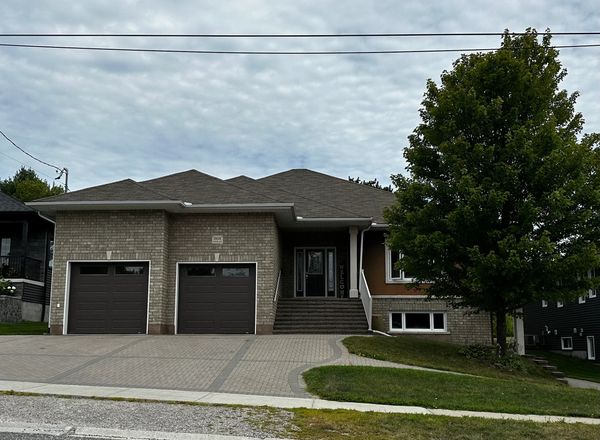 868 Copeland St.
North Bay, Ontario
P1B 3E4
North Bay Chiropractor
Chiropractic Care