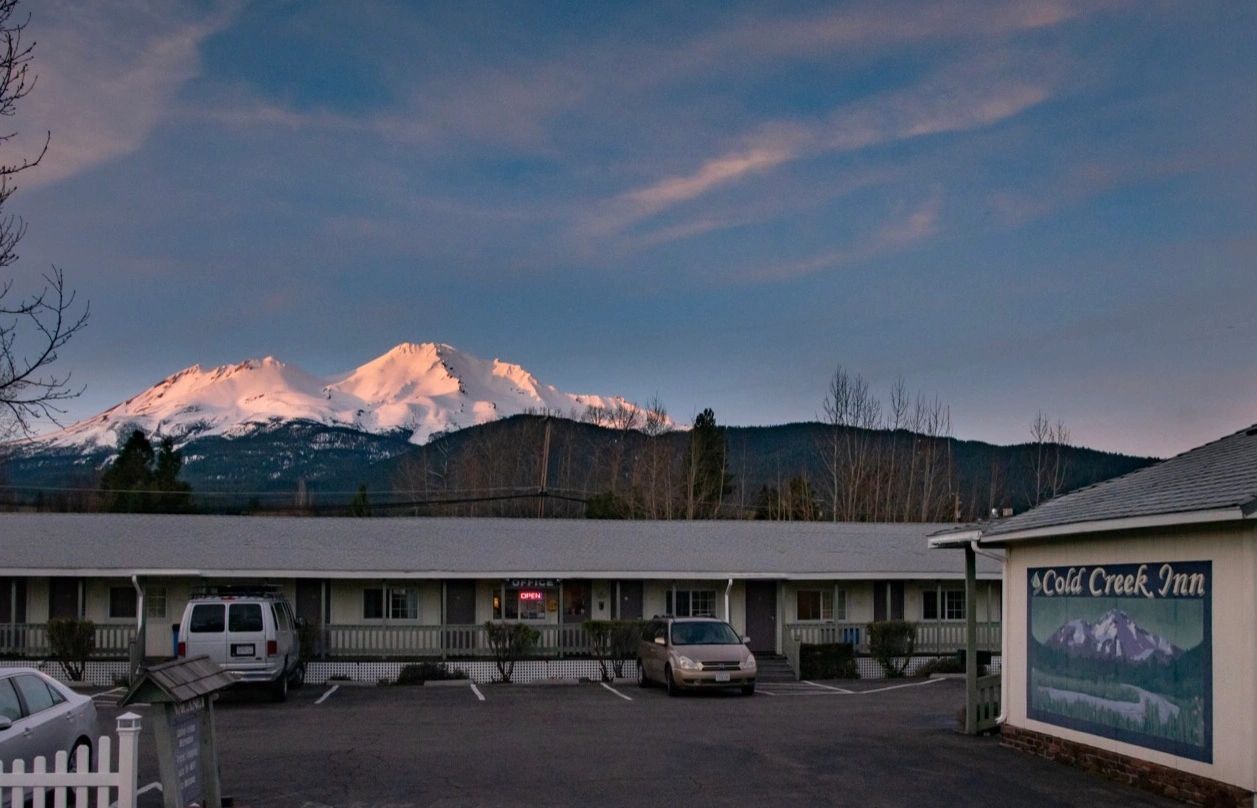 Mt Shasta Ca >> Cold Creek Inn Hotel Mount Shasta Ca Cold Creek Inn Hotel Mount Mt Shasta Ca >> Cold Creek Inn Hotel Mount Shasta Ca Cold Creek Inn Hotel Mount
