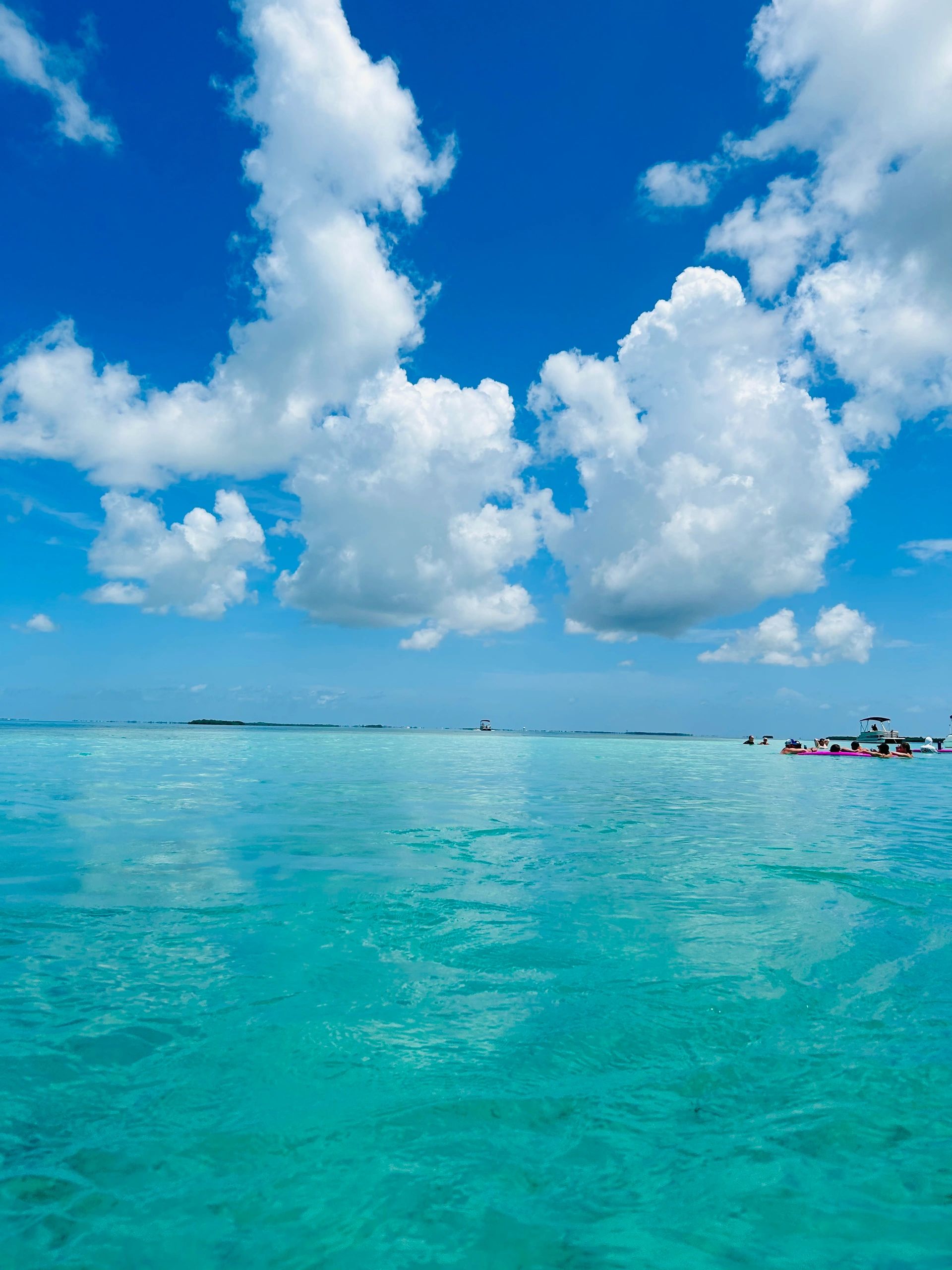 Paradise! #sunkissedkeywest #keywestflorida #femalecaptain