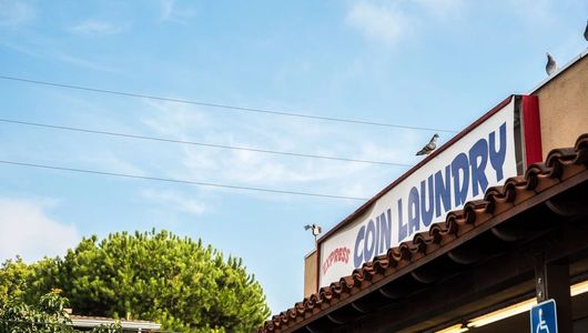 Express Coin Laundry in Santa Ana, Ca.