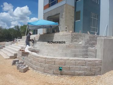 RETAINING WALL GARDEN NEAR ME