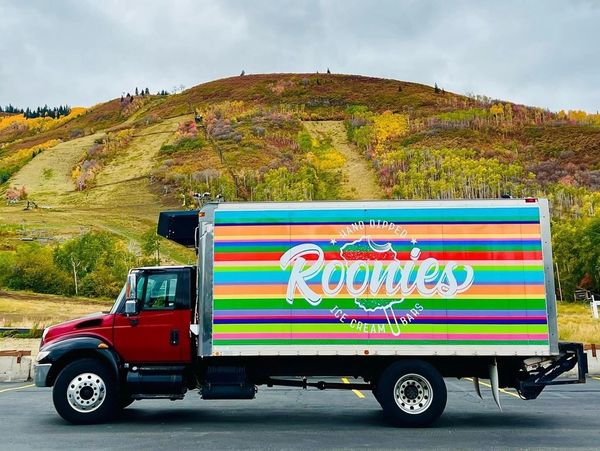 Ice cream novelties for distribution | Roonies Ice Cream manufactures ice cream bars and sandwiches