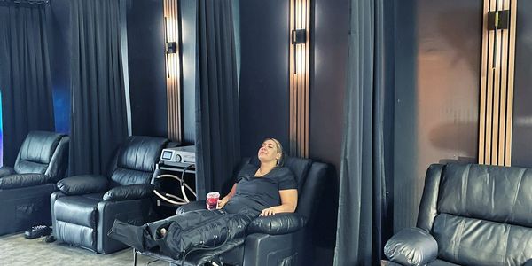 Wellness Center of Yuma offering IV therapy, massage, sauna, red light, and cold plunge services in Yuma AZ