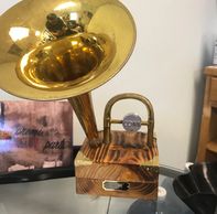 badgerland lo-fi, one of a kind acoustic speaker