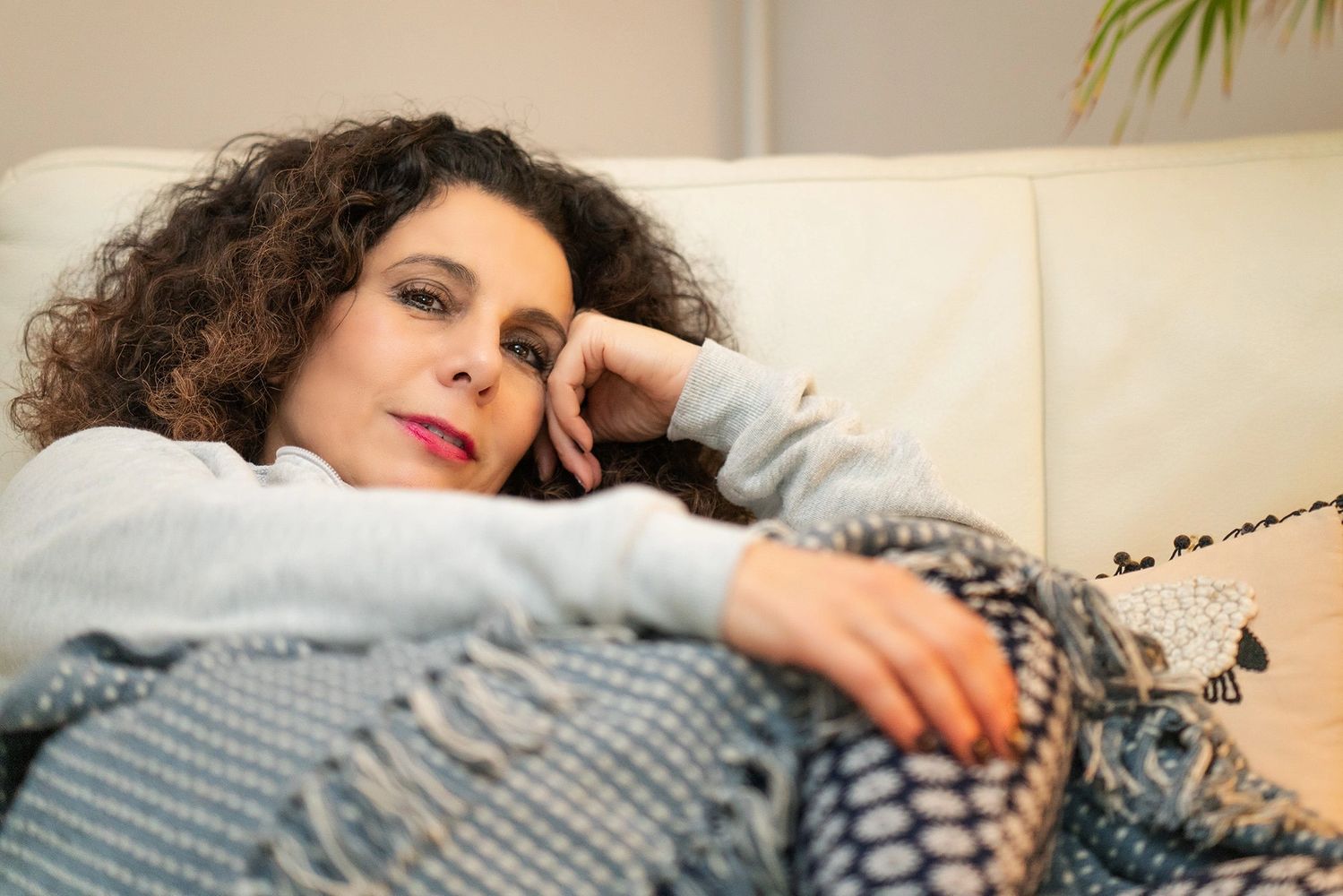 a person relaxing looking calm content stress free happy
happy looking for a life coach mindfulnes