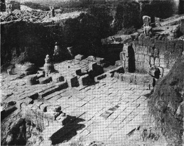 photo temple baalat gebal original byblos