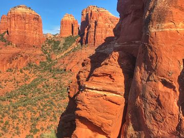 Enjoy the best customized hikes in Red Rock Country with our team of Sedona Hiking Guides.