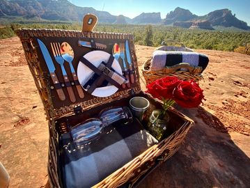 Enjoy the best romantic hikes in Red Rock Country with our team of Sedona Hiking Guides.