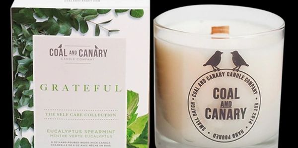 Natural vegan soy scented candles & reed diffusers.