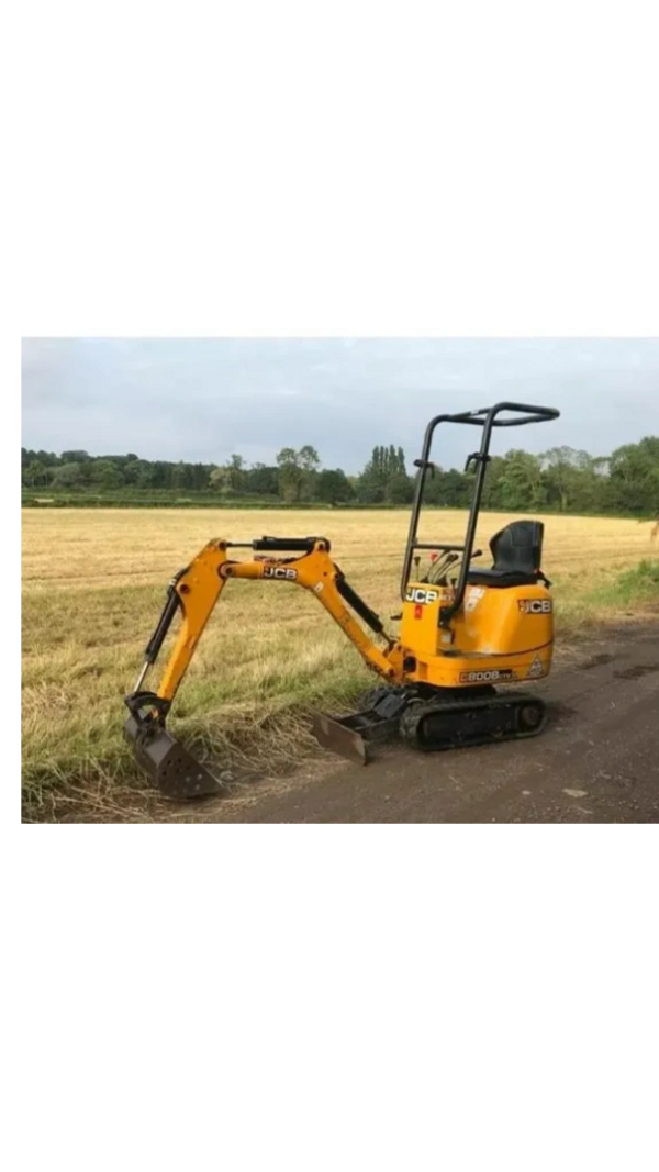 Micro Digger fits through 700mm wide x 1500mm high gap
