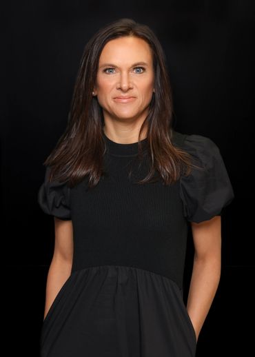 Business photos, branding photos, social media photo, photographer, design, best, ideas, headshots