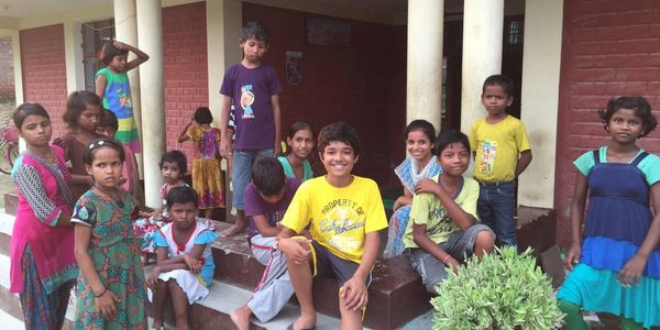 Ahir
Kutumb Testimonials Donors
Kutumb Family NGO Varanasi
community welfare
child development