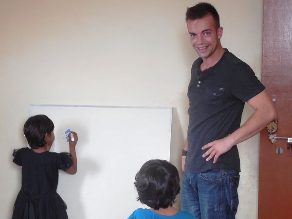 Pierre Brunisso France
Kutumb Testimonials
Kutumb Family NGO Varanasi
community welfare