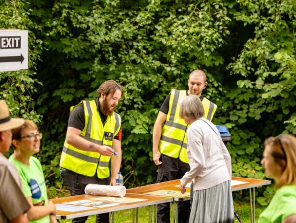 Swainylock security services
Rock at the castle
Location Hartford