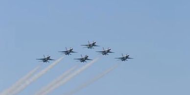 Aircraft formation at florida airshow produced by mickey markoff