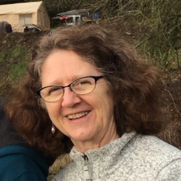 Shelley Lowrie author of The Plant Based Prepper