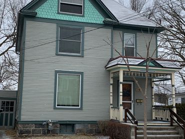 6 bedrooms, 2 full bathrooms, living Room, Dining room, new kitchen, Off-street parking. Near Michi