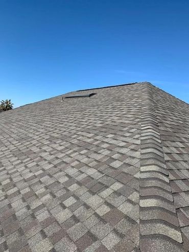 New shingle roof with vent