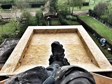 Platdak Renovatie Dakdekker Dossche | Waterdicht & Duurzaam | Beste Prijs-Kwaliteit | Offerte Nu!"