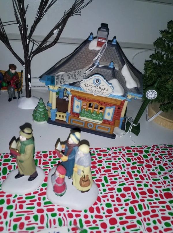 Dept 56 Christmas in the City Dorothy's Skate Rental