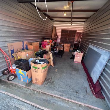 half a Trailer load of trash in fort worth, storage unit clean OUT near in Tarrant, texas junk