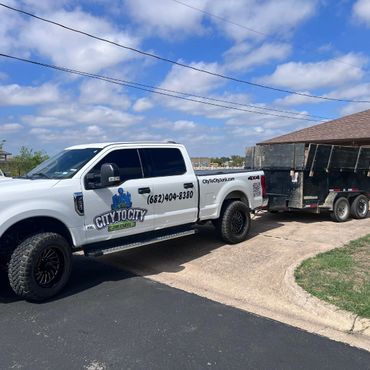 local trash pick up service in Saginaw texas for your waste management solutions and junk hauling