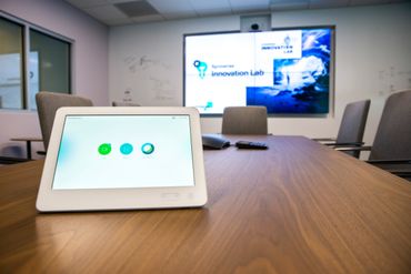 CONRTOL4 automation, Remote, conference room