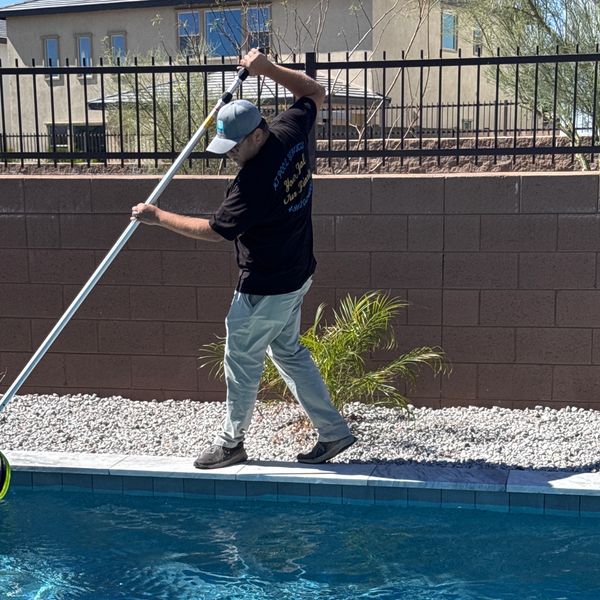 Near me pool cleaning service offering weekly pool maintenance.