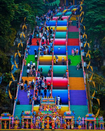 BATU CAVE RAINBOW STAIRS