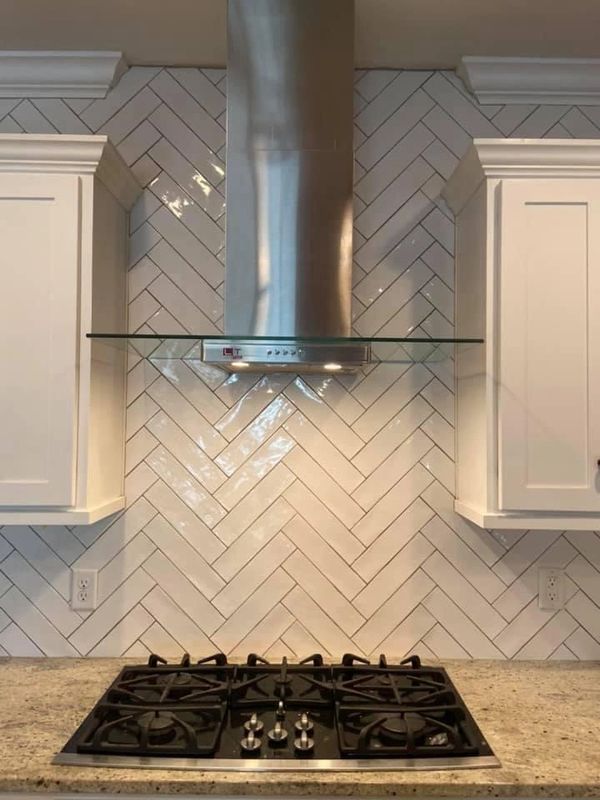 Herringbone kitchen tile