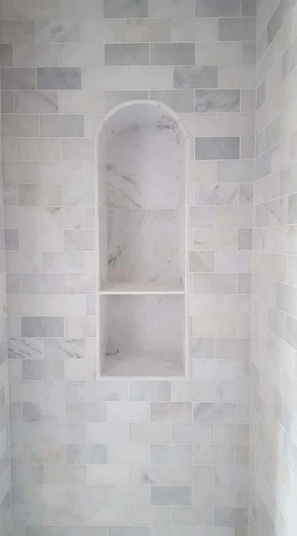 Elegant recessed niche
