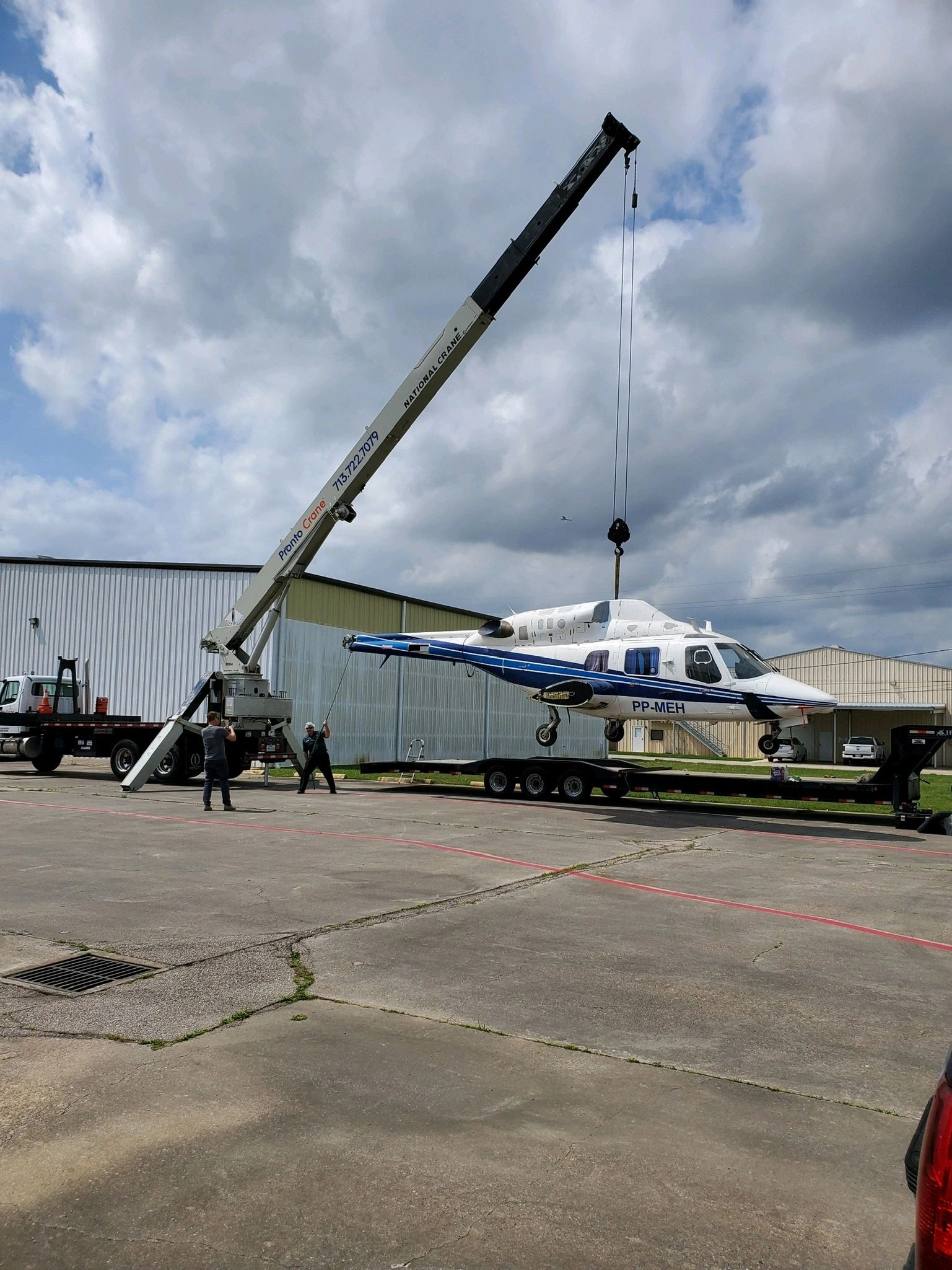 Pronto Crane Cranes in Houston, Ac Lifts, Cranes in Houston, Cranes