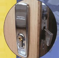 london line hook bolt, locksmiths in fulham sw6