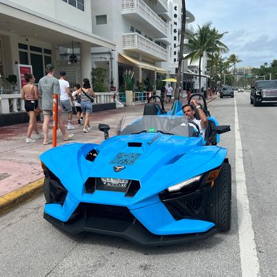 Slingshot rental miami