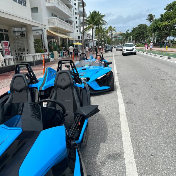 Slingshot rentals miami