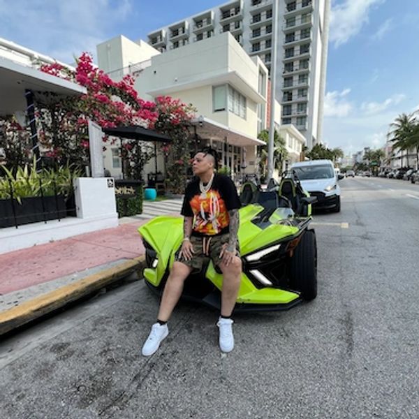 Slingshot rental miami