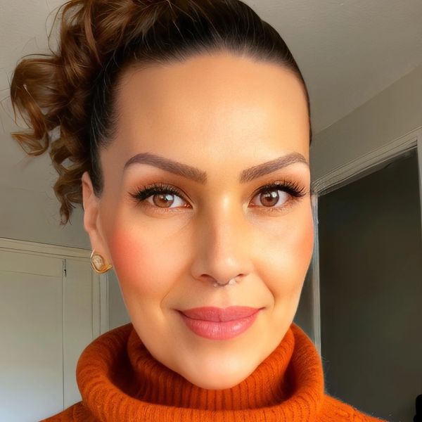 Gina Rios - Expert Photographer Specializing in Event Imagery with Pixa Booths