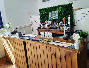 Foliage wall mobile bar, North Devon