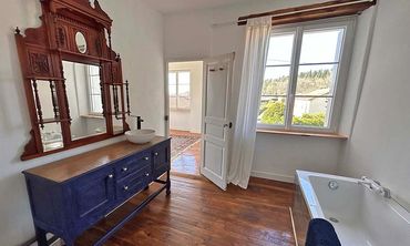 Master ensuite with bath and shower