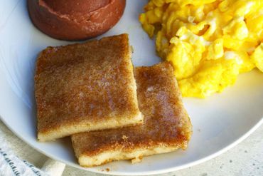 Shaped Purée Bread Cinnamon Toast IDDSI Shaped Purée Bacon and Eggs