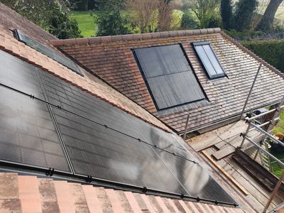 In-roof solar panels, BIPV system on tiled roof
