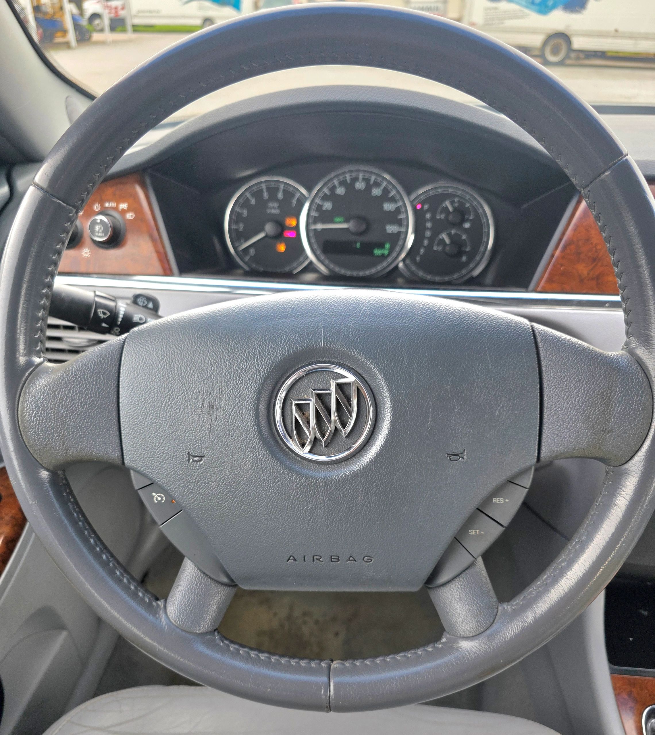 2006 Buick LaCrosse CXS - Photo 9