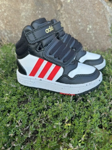 adidas kid basketball shoes