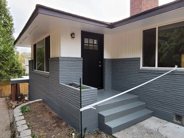 Sherwin Williams Colors: Pure White, Grizzle Gray, and Tricorn Black