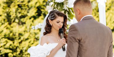 Bride lives in the moment, confident, as her words of truth & emotions come through our speakers.